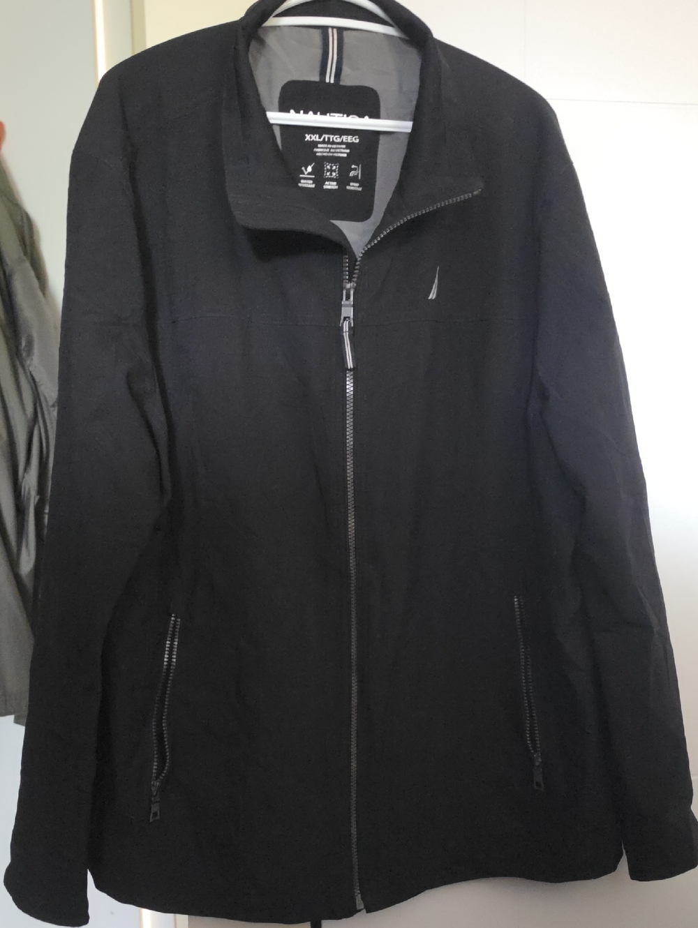 Nautica Black Full-Zip Lightweight Jacket